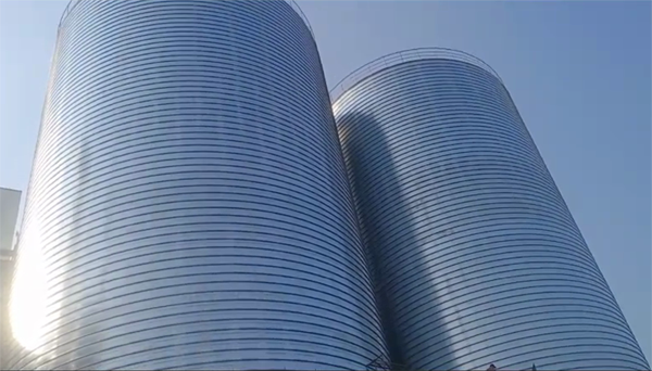 五通桥2座混凝土高架卷板仓